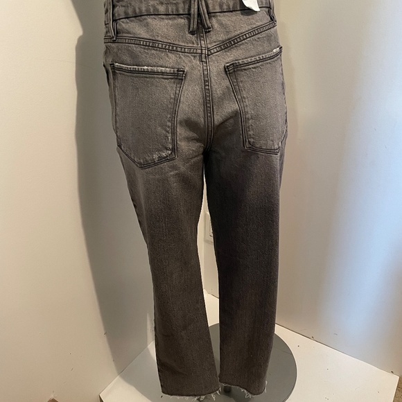 Good American jeans the weekender distressed raw hem gray black size 26 - Picture 4 of 6